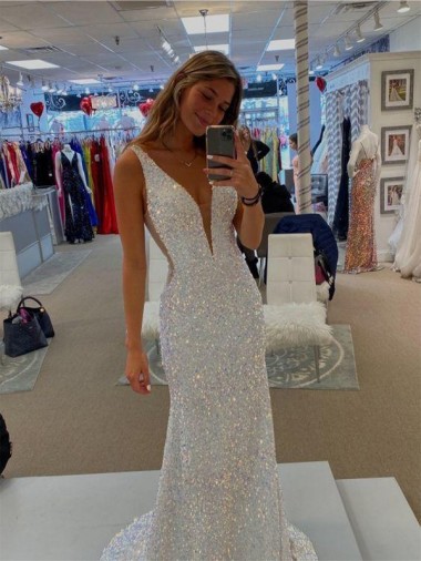 Affordable Sleeveless V-Neck Velvet Sequin Sweep Train Evening Dresses